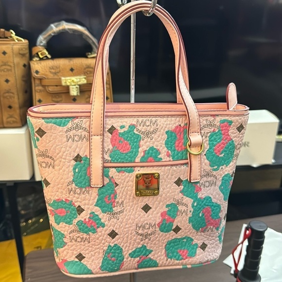 MCM Multi color in Pink - Picture 1 of 10
